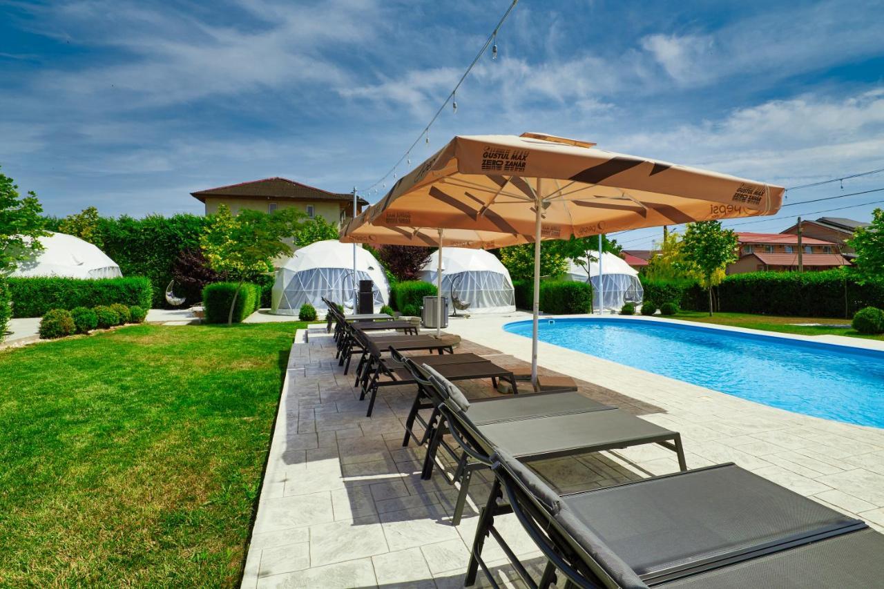 Seagloo Glamping - Adults Only Hotel Костинещи Екстериор снимка